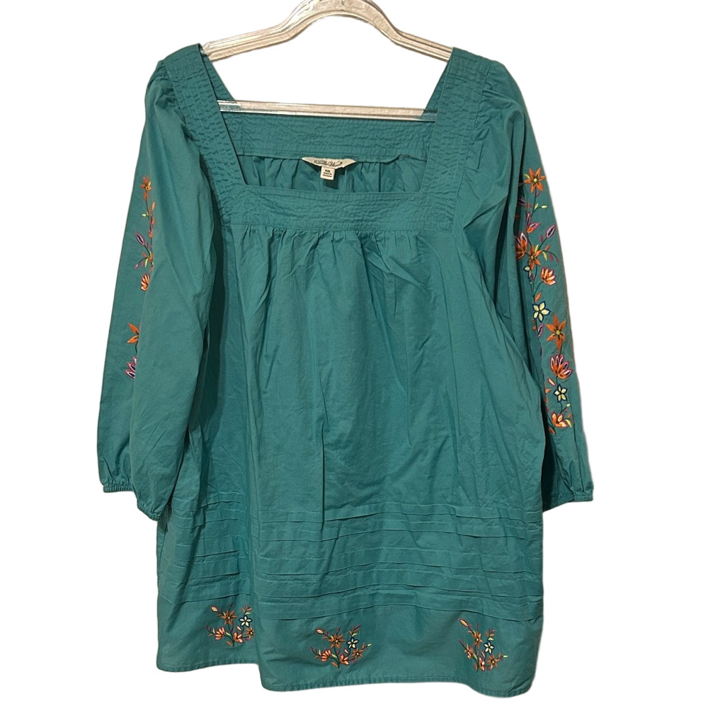 🐣The Pioneer Teal Blouse with Floral Embroidery size XXL GUC
